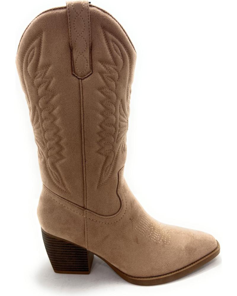 BOTAS COWBOY CHIC VISION EM CAMURÇA GRAVADA COM SALTO CASTANHO MARRóN