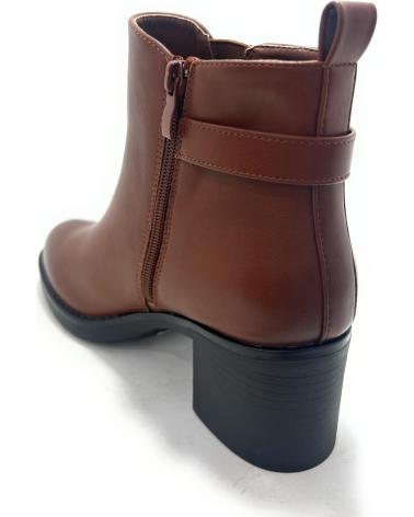 CHIC VISION ANKLE BOOT WITH ZIPPER, ELASTIC AND BROWN BUCKLE MARRóN