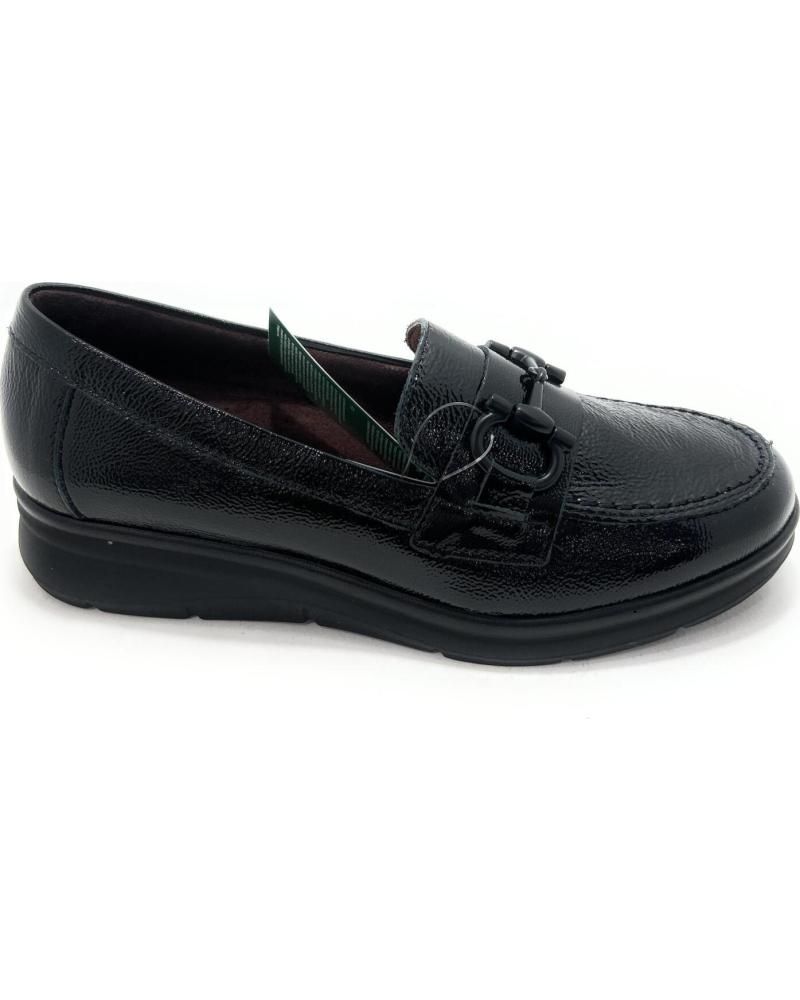 PITILLOS MOKASSINS AUS LACKLEDER MIT ZIERSCHNALLE MODELL C - SCHWARZ NEGRO