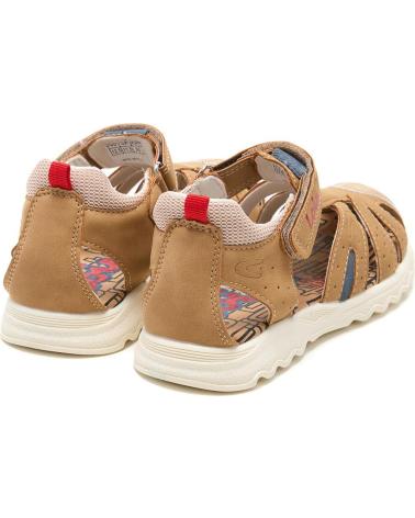 LOIS JEANS SANDALIA URBANA CERRADA PUNTERA LOIS NINO LOIS CAMEL