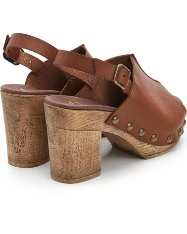 LOIS JEANS SANDALIA ALTA DE PIEL ZUECO CON CIERRE TALON LOIS MARRON