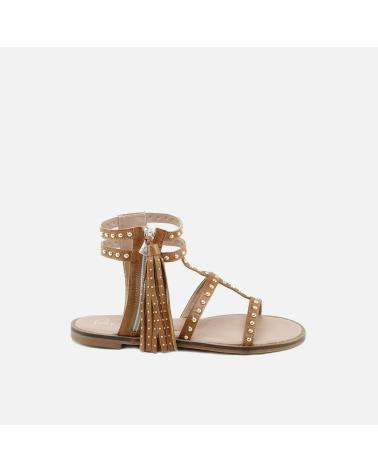 ELI SANDALIA TACHAS Y BORLA 1957 MARRON