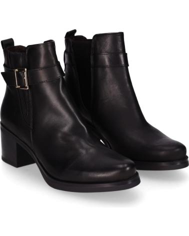 CHIKA10 ST UMBRAL 01 NEGRO-BLACK