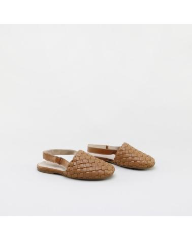 ELI MULES TRENZA CAMEL PAPANATAS 1957 MARRON