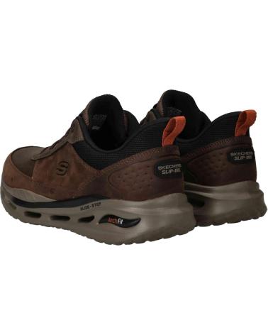 SKECHERS ZAPATILLA SLIP IN PARA HOMBRE 210981 COLOR MARRON MARRóN