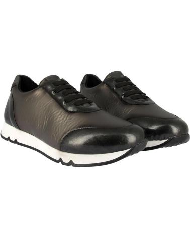 D`CUTILLAS DEPORTIVA PARA MUJER DOCTOR CUTILLAS 82810 MARRON