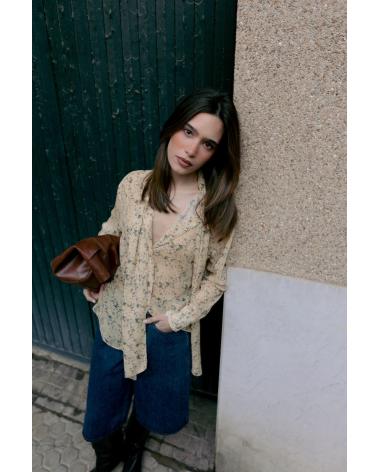 PUNTOSALAO CAMISA ESTAMPADA LAZADA FLORAL PARA MUJER COLOR AMARILLO