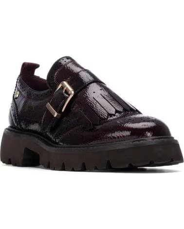 ZAPATOS CARMELA 162594 CON HEBILLA Y FLECOS BURDEOS
