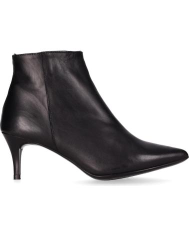 CHIKA10 ST UMBRIA 01 NEGRO-BLACK