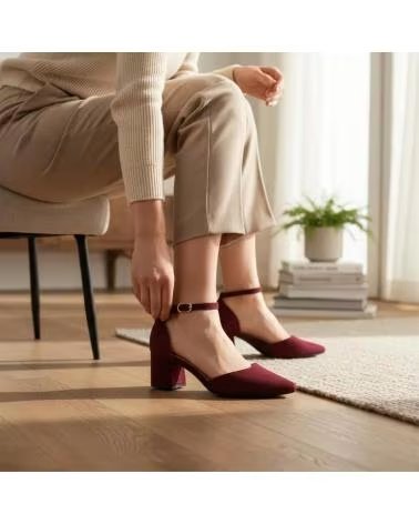 SAPATOS DE SALTO SOCIAL TIMBOS FEMININO 132327 VINHO COM TIRA NO TORNOZELO ROJO