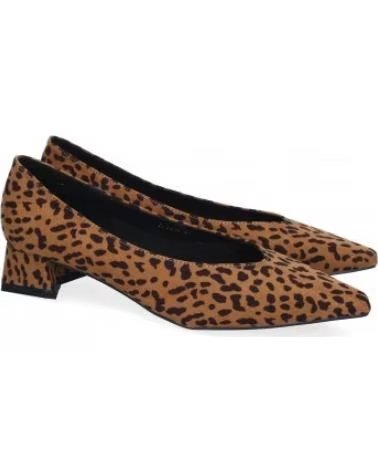 SAPATOS DE SALTO BAIXO SPORT3PUNTO0 COM ESTAMPA DE LEOPARDO VARIOS COLORES