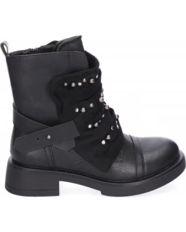 BOTAS MOTERAS SPORT3PUNTO0 F6595-NEGRO CON TACHUELAS Y SUELA GRUESA VARIOS COLORES
