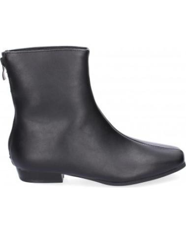 BOTAS DE MUJER SPORT3PUNTO0 DB-3353 NEGRAS CON CIERRE TRASERO VARIOS COLORES