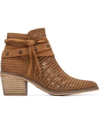 REFRESH STIEFEL 175180 MIT GEFLOCHTENEM DESIGN UND FRANSEN CAMEL