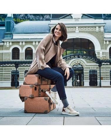 BASKETS SPORTIVES PIKOLINOS CANTABRIA W4R-6524C2 EN CUIR BEIGE POUR FEMME
