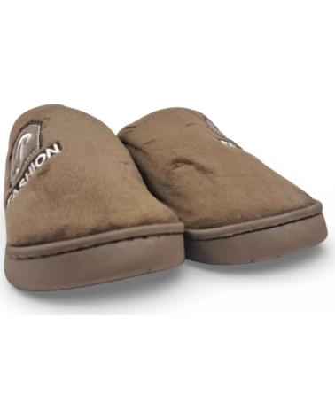 TIMBOS ZAPATILLA CASA DE HOMBRE COLOR CAFE 132402 NEGRO