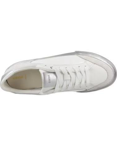 GEOX TÊNIS FEMININO MODELO D EMMELENY COM DETALHES PRATEADOS C0007 C0007