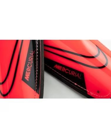 NIKE MERCURIAL HARDSHELL NIDN3614 - VERSTÄRKTE FUSSBALLSCHIENBEINSCHONER MULTICOLOR