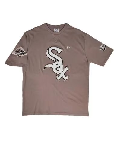 NEW ERA CAMISETA CHICAGO WHITE SOX WORLD SERIES PATCH OVERSIZED - BR CAMISETA CHICAGO WHITE SOX WORLD SERIES PATCH OVERSIZED - B