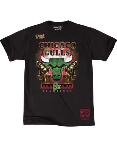 MITCHELL NESS CAMISETA DE MANGA CORTA BMTRMM18216-BULL EN VERDE PARA HOMBR