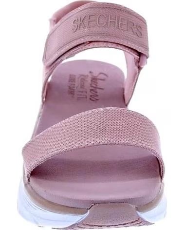 SKECHERS DLUX WALKER VARIOS COLORES