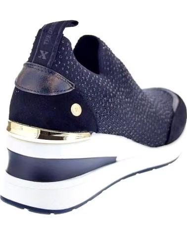 ZAPATILLAS XTI MUJER NEGRAS CON CUÑA Y ESTILO CALCETÍN NEGRO