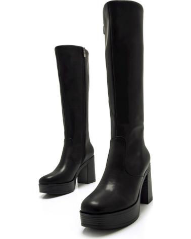 MTNG BOTAS DE VESTIR ALTAS CON PLATAFORMA MUSTANG 50522 PARA MUJER NEGRO