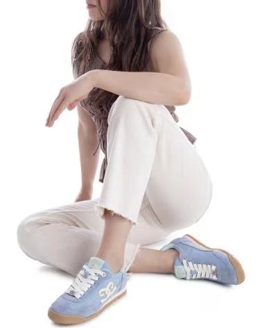 CARMELA CARMELA WILDLEDER-SNEAKER IN BLAU FÜR DAMEN JEANS