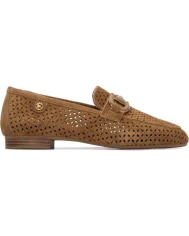 CARMELA MOCASINES MUJER MODELO 163137C COLOR MARRON CAMEL