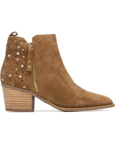 CARMELA BOTINES MUJER MODELO 163151C COLOR MARRON CAMEL