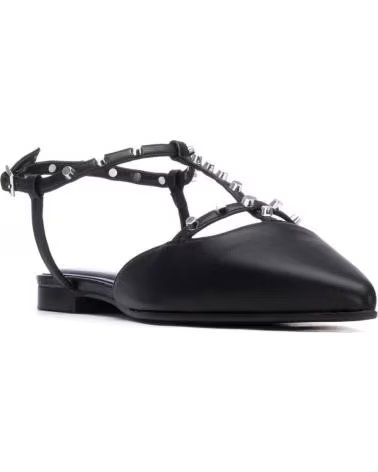REFRESH SAPATILHAS FEMININAS REFRESH PRETO COM TIRAS E TACHAS NEGRO