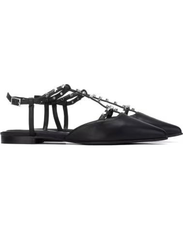REFRESH SAPATILHAS FEMININAS REFRESH PRETO COM TIRAS E TACHAS NEGRO