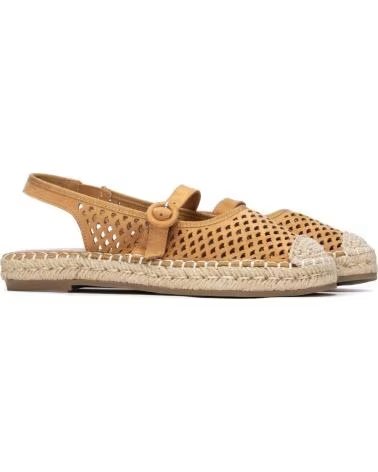 REFRESH ESPADRILLES CAMEL COM TIRA TRASEIRA E DESIGN VAZADO CAMEL