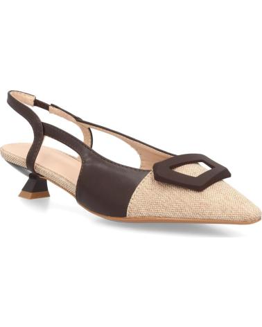 SPORT3PUNTO0 ZAPATOS DE TACÓN DESTALONADOS CON HEBILLA MARRÓN Y BEIGE VARIOS COLORES