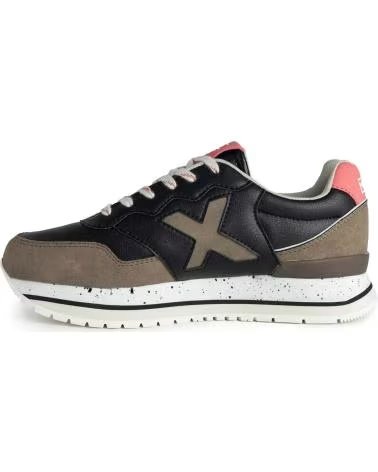 TÊNIS MUNICH FEMININO MULTICOLOR PRETO E CARAMELO MULTICOLOR