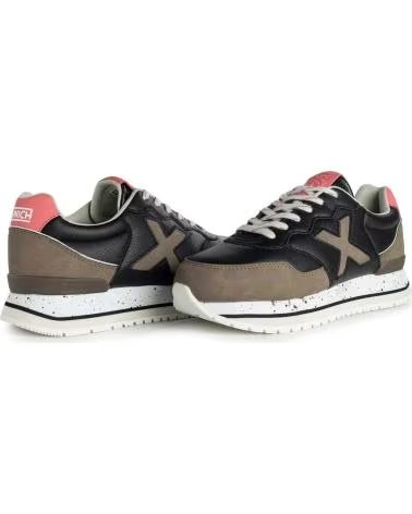TÊNIS MUNICH FEMININO MULTICOLOR PRETO E CARAMELO MULTICOLOR