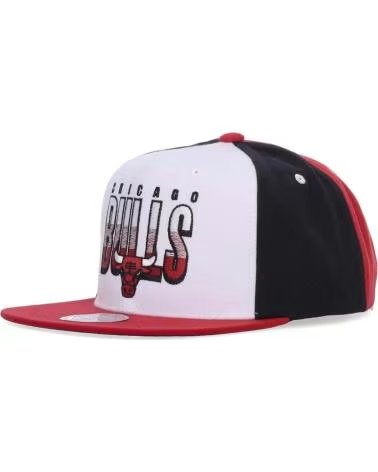 MITCHELL  NESS MITCHELL & NESS CHICAGO BULLS SNAPBACK RED CAP ROJO