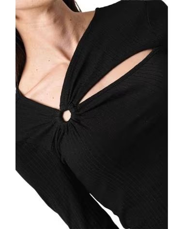 ONLY BLUSA DE MANGA LARGA NEGRA CON ESCOTE ASIMÉTRICO Y DETALLE DE ANILLA NEGRO