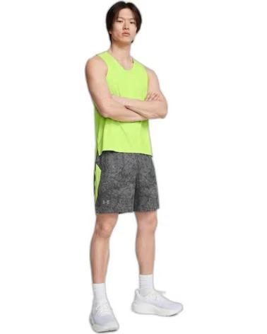 UNDER ARMOUR PANTALON CORTO EN PARA HOMBRE GRIS