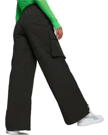 PUMA PANTALON CARGO WIDE LEG ESSENTIALS NEGRO
