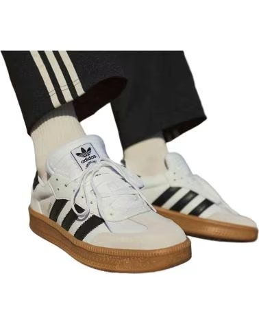 ADIDAS ZAPATILLAS EN PARA HOMBRE FTWWHT-CBLACK-GUM3