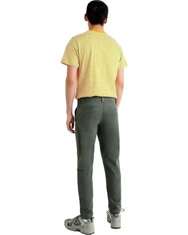 TOMMY JEANS TOMMY JEANS GREEN LONG PANTS FOR MEN VERDE