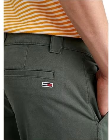 TOMMY JEANS TOMMY JEANS GREEN LONG PANTS FOR MEN VERDE