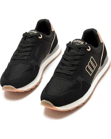 ZAPATILLAS MTNG JOGGO CLASSIC Z261006090901 EN NEGRO CON DETALLES ORO ROSA