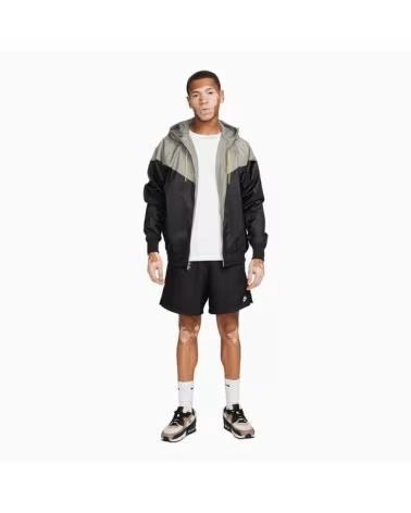 NIKE CHAQUETA CORTAVIENTOS CON CAPUCHA DA0001 VERDE