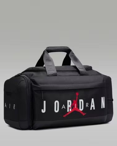 JORDAN MACUTO 46L MM0920 NEGRO