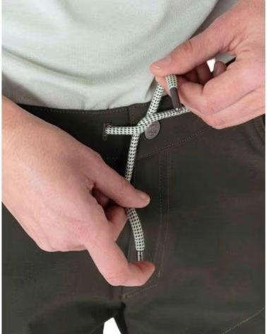TERNUA TERNUA WOMEN´S SHORTS VERDE