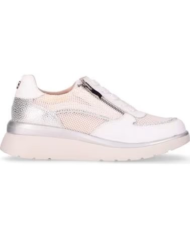 CHIKA10 ZAPATILLAS CASUAL HIBISCO 06 CON CIERRE LATERAL Y DETALLES METALIZADOS BLANCO-WHITE