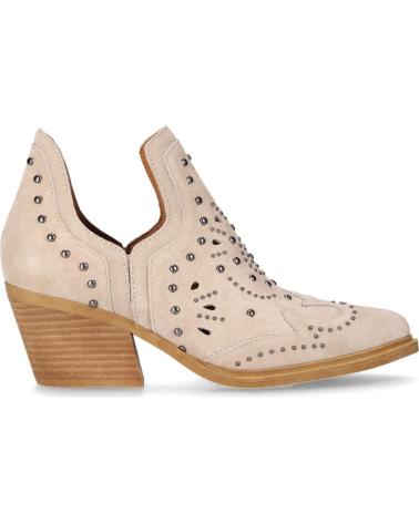 CHIKA10 BOTINES NEREIDA 11 CON TACHUELAS Y ABERTURAS PIEDRA-STONE