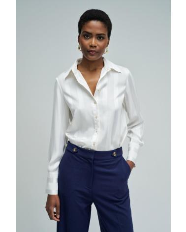 SALSA CAMISA DE BOTONES CLÁSICA CON CUELLO CAMISERO ROSA